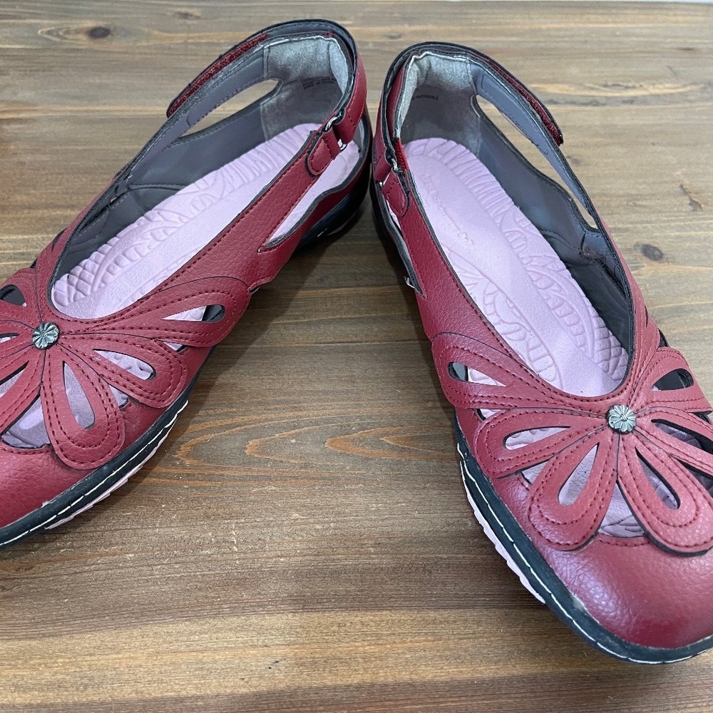 Ladies red shoes